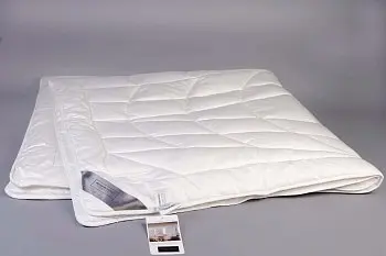 Одеяло Johann Hefel Pure Bamboo GD, всесезонное